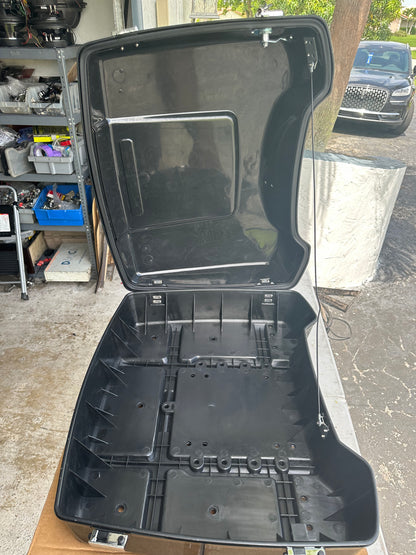 H.D. Aftermarket tour pack